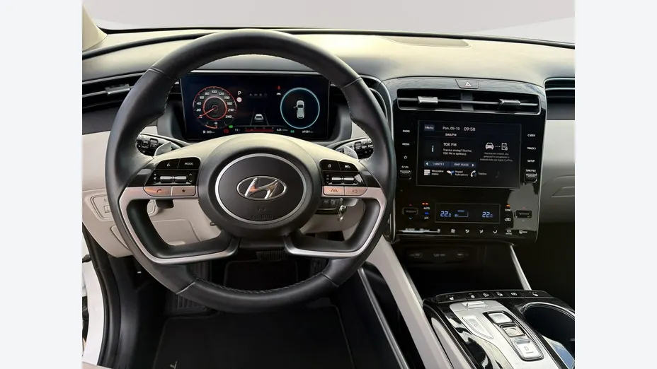 HYUNDAI Tucson -