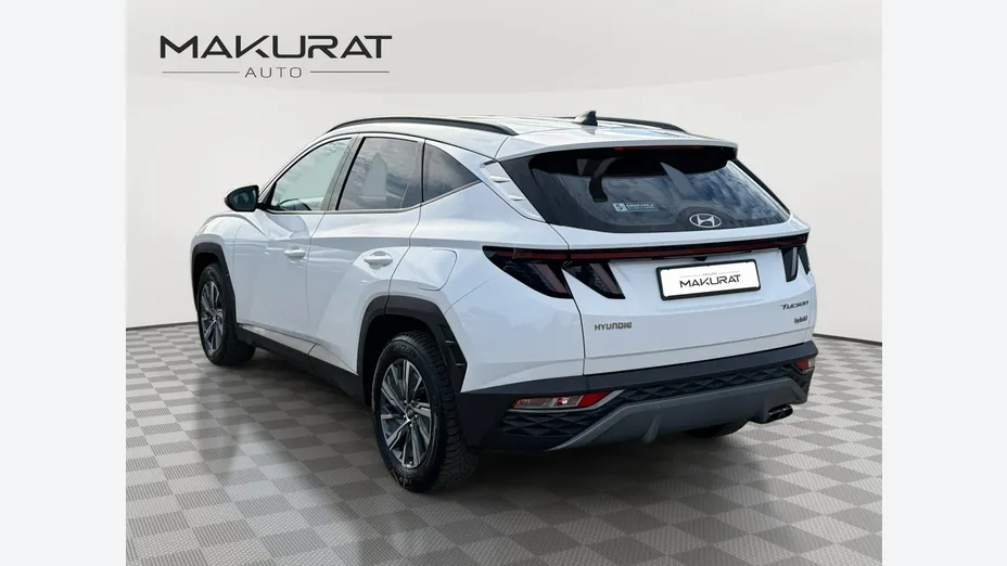 HYUNDAI Tucson -