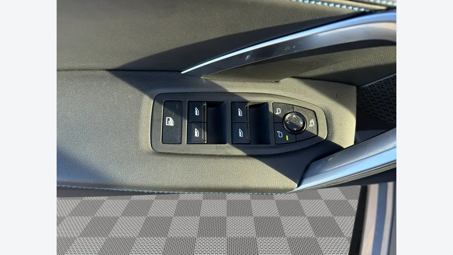 BMW X1 -