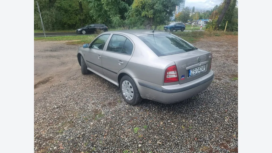 SKODA Octavia -