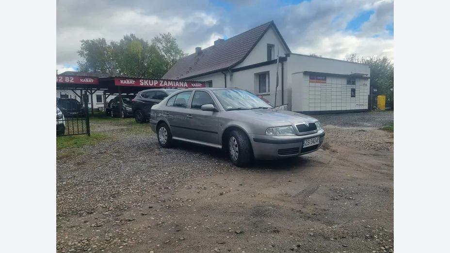 SKODA Octavia -