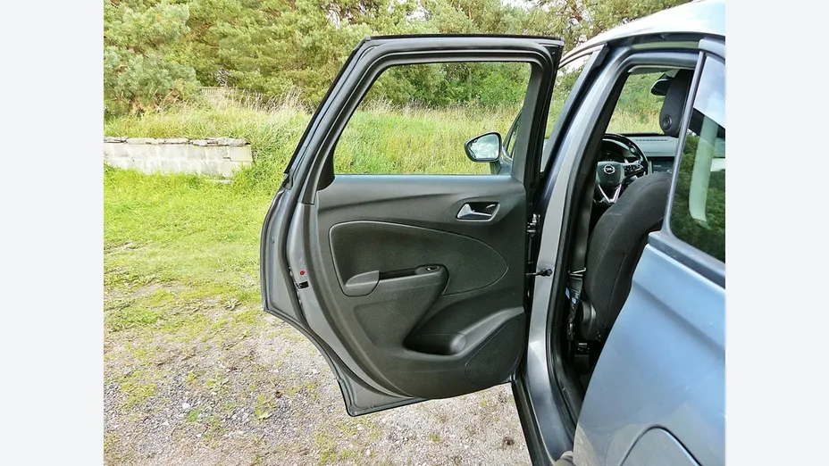 OPEL Crossland X -