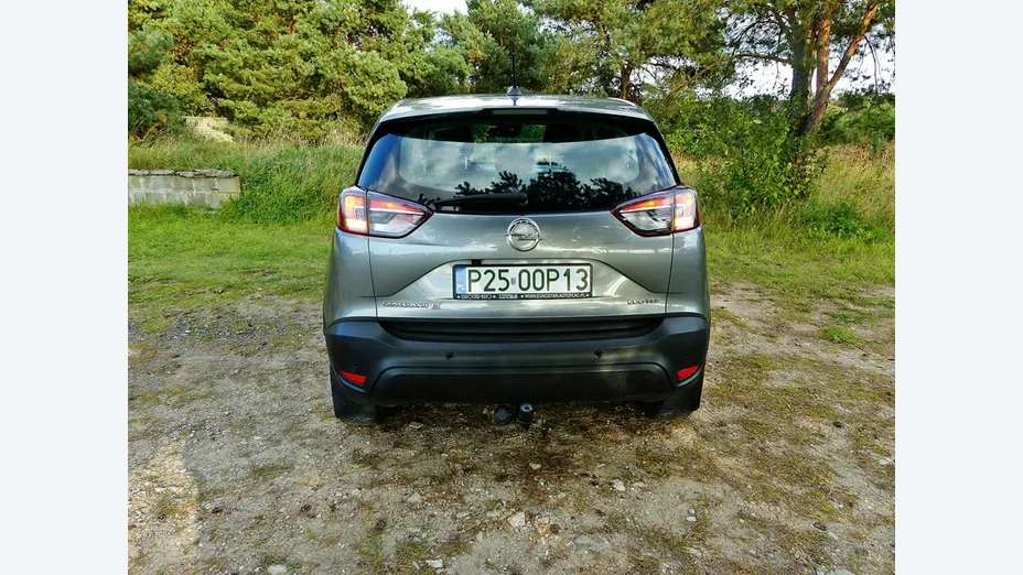 OPEL Crossland X -