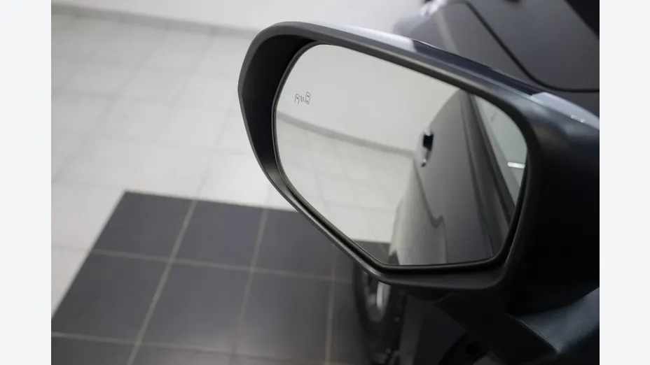 MITSUBISHI L 200 -