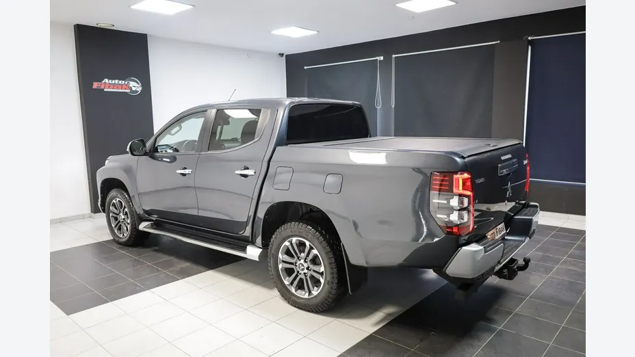 MITSUBISHI L 200 -