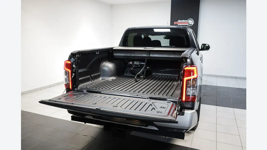 MITSUBISHI L 200 -