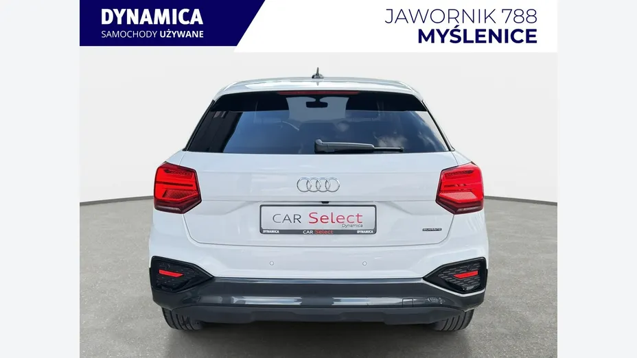 AUDI Q2 -