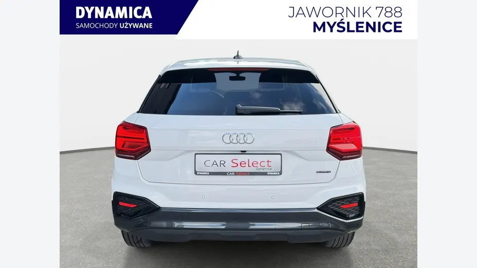AUDI Q2 -