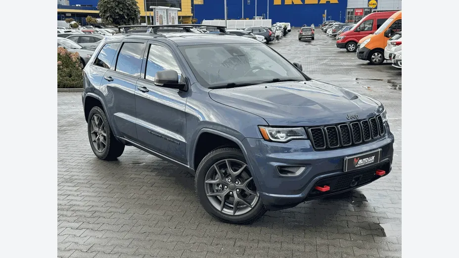 JEEP Grand Cherokee -