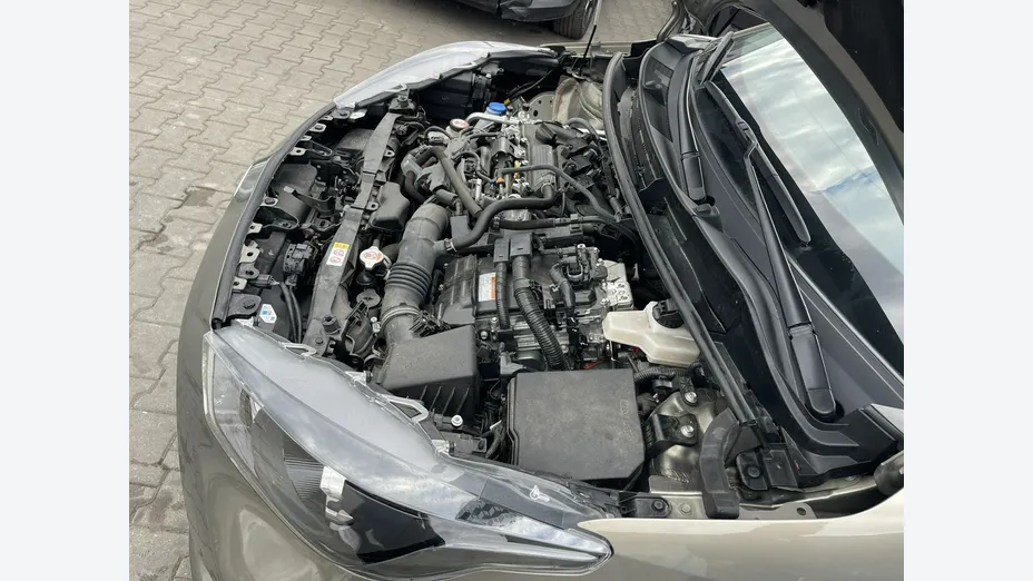 TOYOTA Yaris -