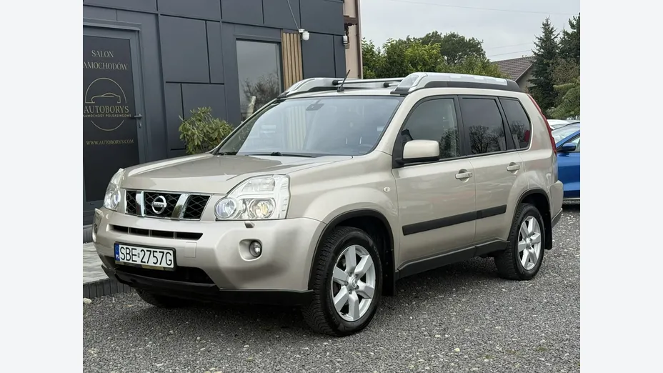 NISSAN X-Trail -