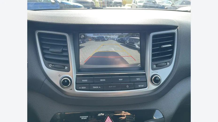 HYUNDAI Tucson -