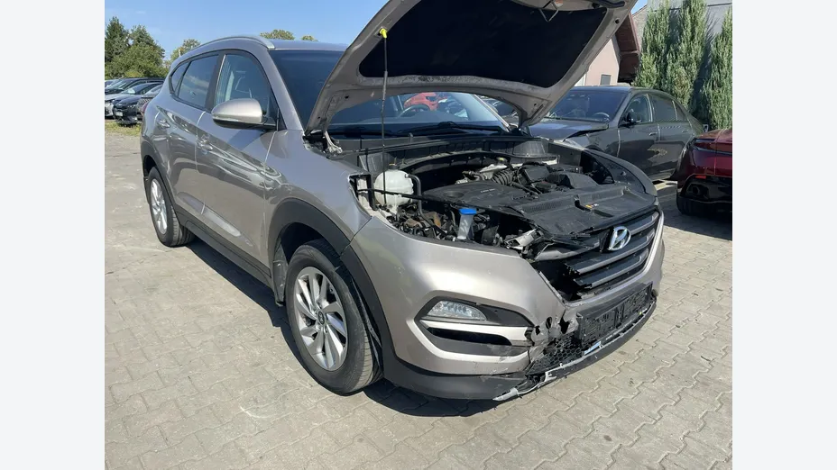 HYUNDAI Tucson -