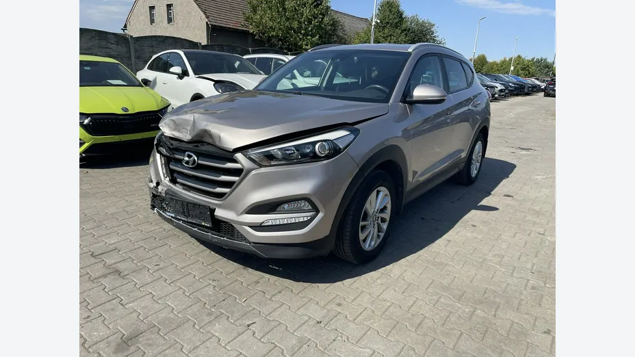 HYUNDAI Tucson -
