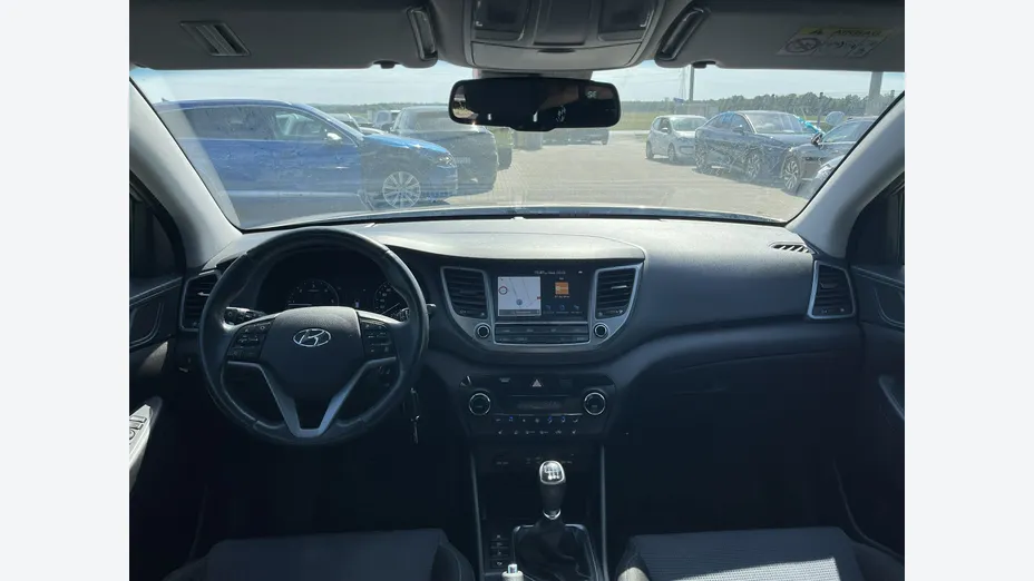 HYUNDAI Tucson -