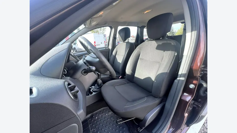 DACIA Duster -