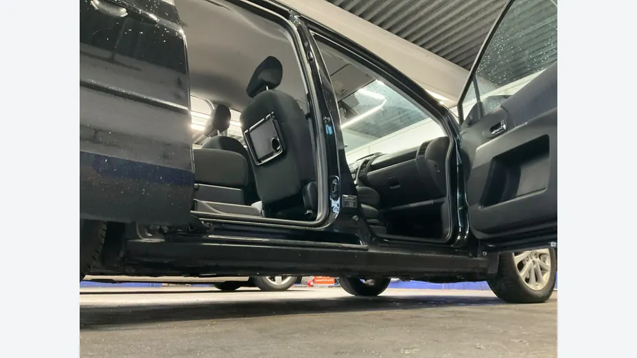 MAZDA 5 -