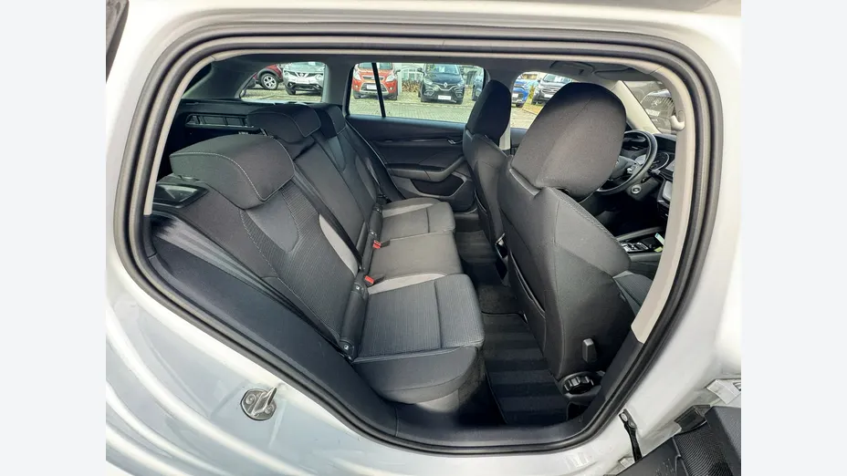SKODA Octavia -