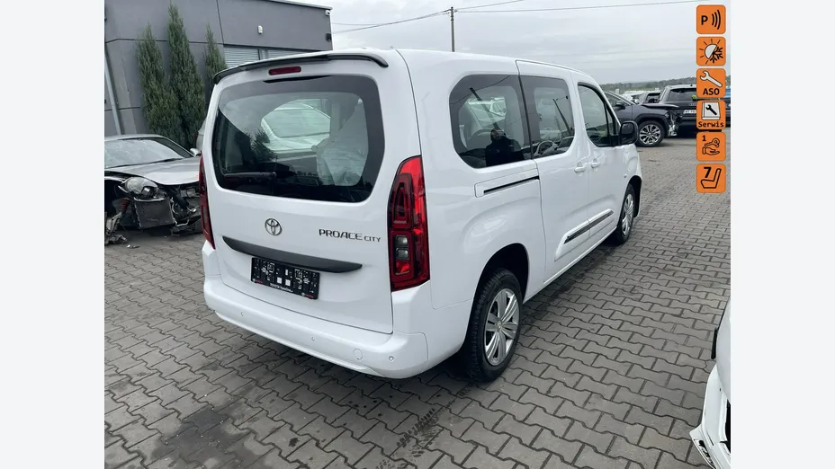 TOYOTA Proace City Verso -