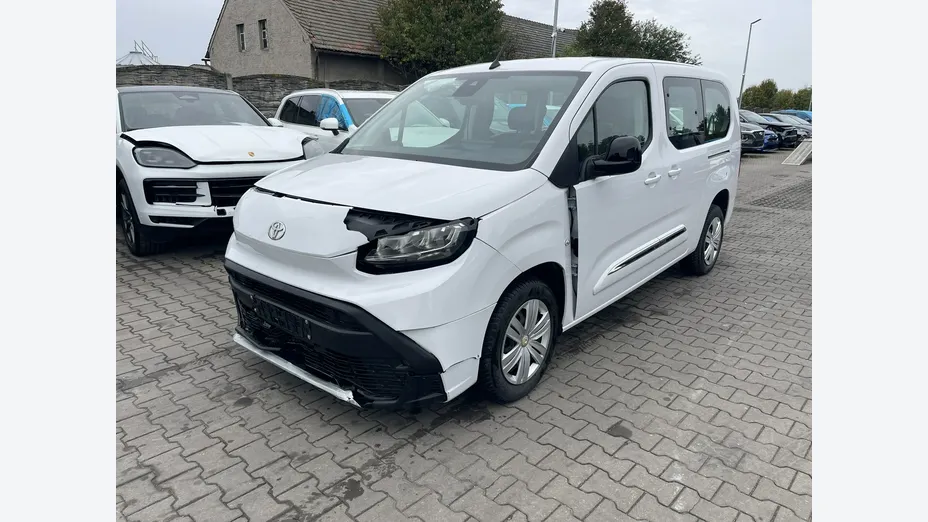 TOYOTA Proace City Verso -