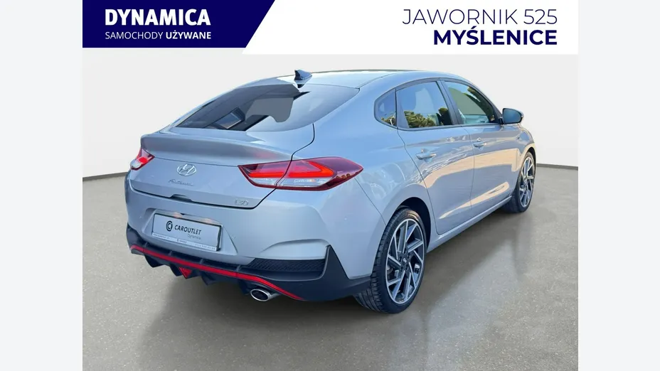HYUNDAI i30 -