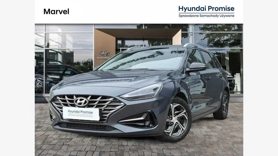 HYUNDAI i30 -