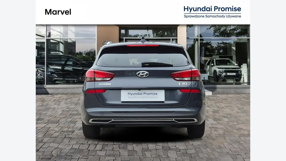 HYUNDAI i30 -