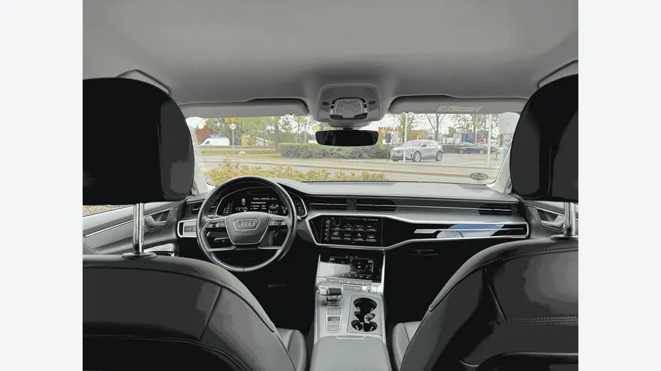 AUDI A6 -