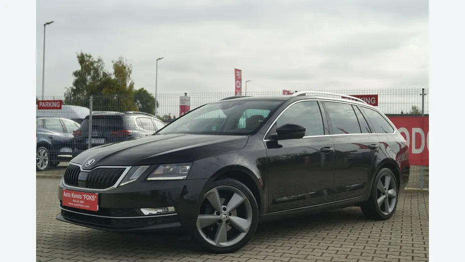 SKODA Octavia -