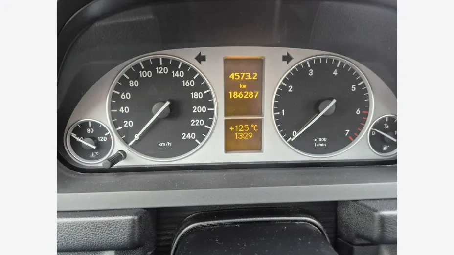 MERCEDES-BENZ B Klasa -