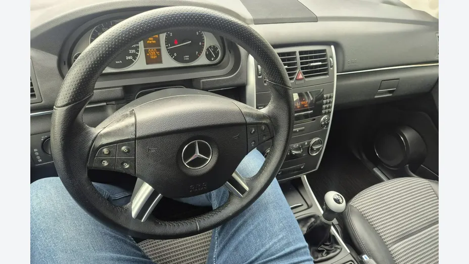 MERCEDES-BENZ B Klasa -