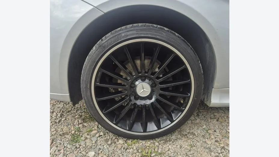 MERCEDES-BENZ B Klasa -