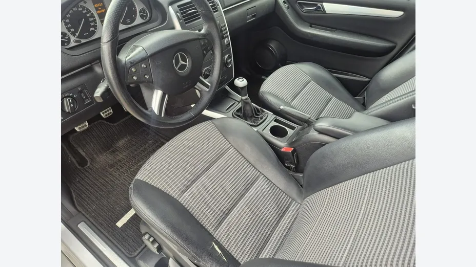 MERCEDES-BENZ B Klasa -