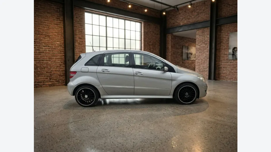 MERCEDES-BENZ B Klasa -