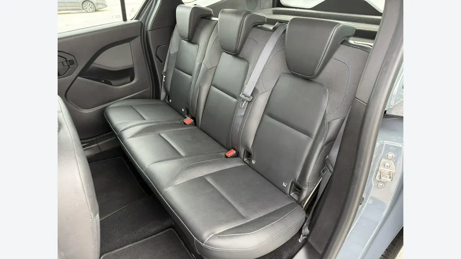 NISSAN Townstar -