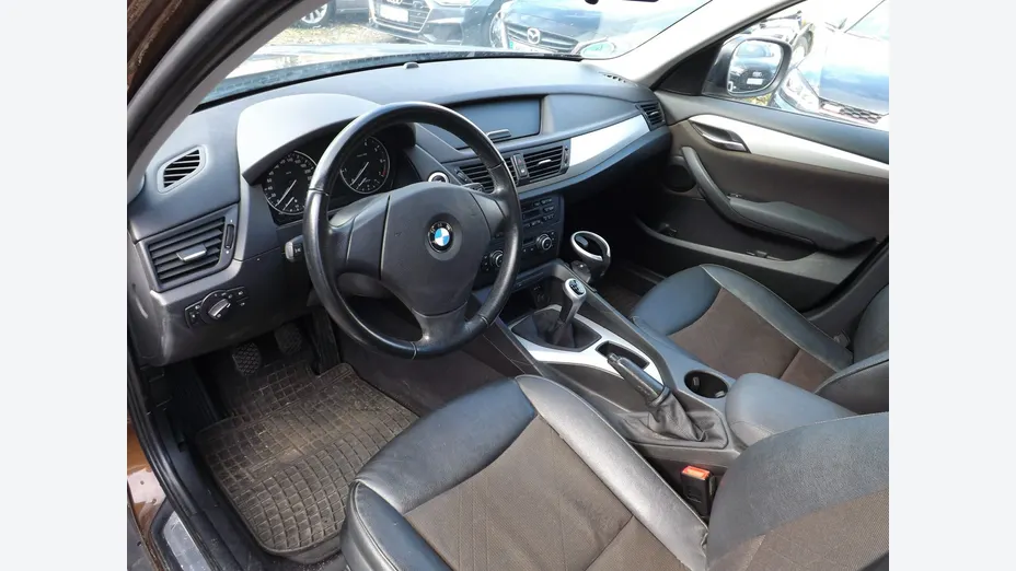 BMW X1 -