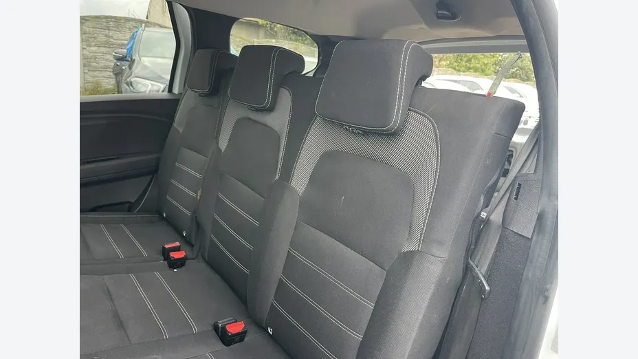 DACIA Jogger -