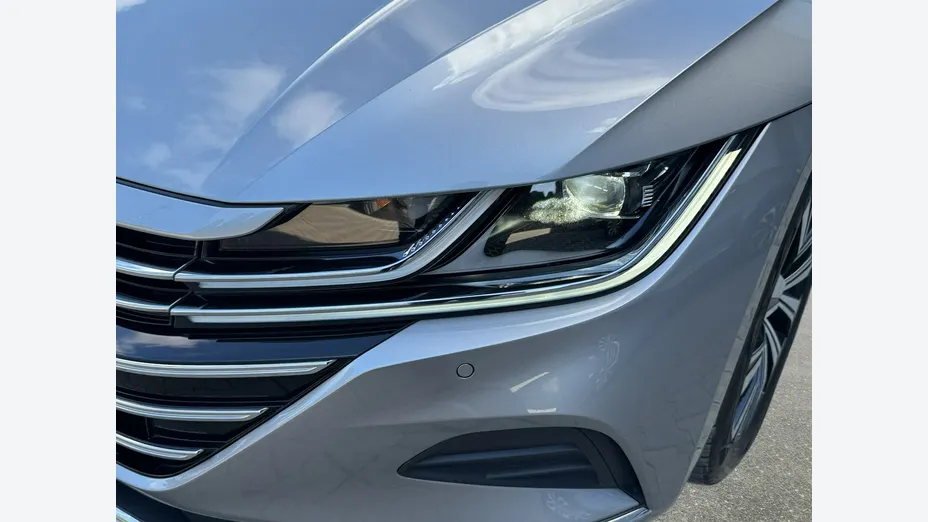 VOLKSWAGEN Arteon -