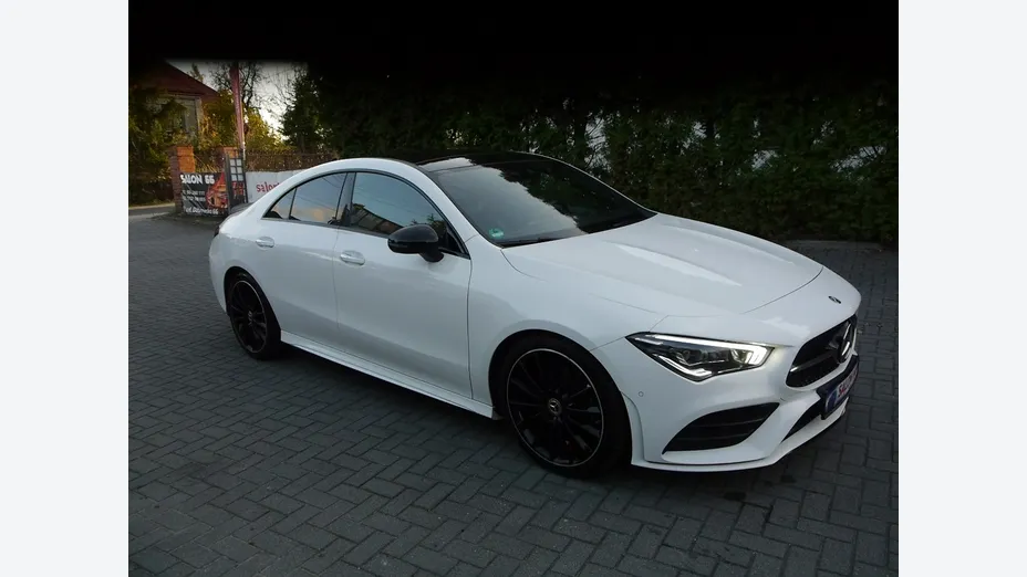MERCEDES-BENZ CLA -