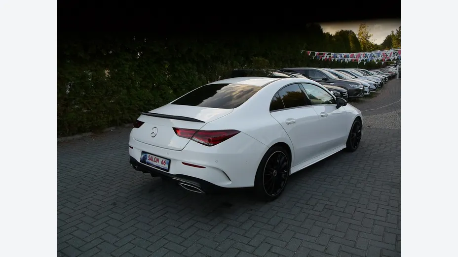 MERCEDES-BENZ CLA -
