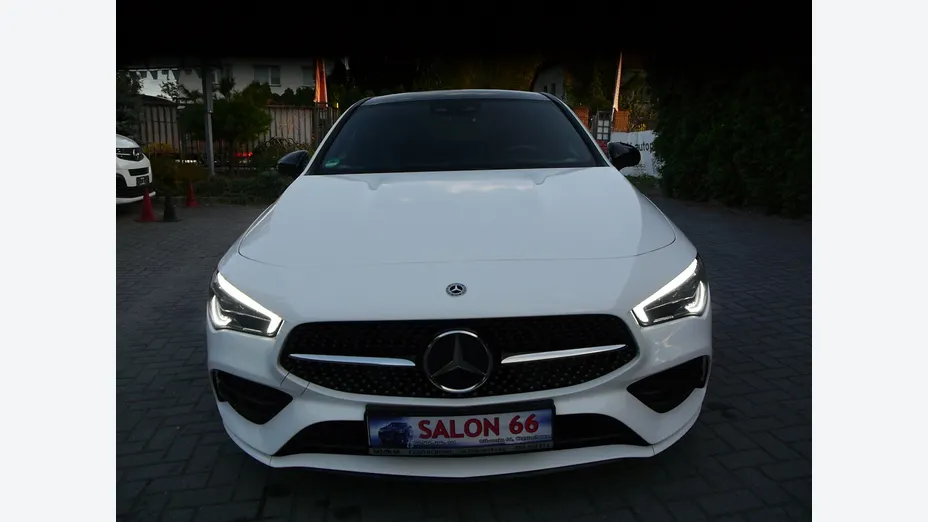 MERCEDES-BENZ CLA -