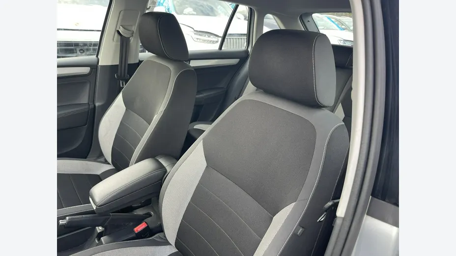 SKODA Rapid -