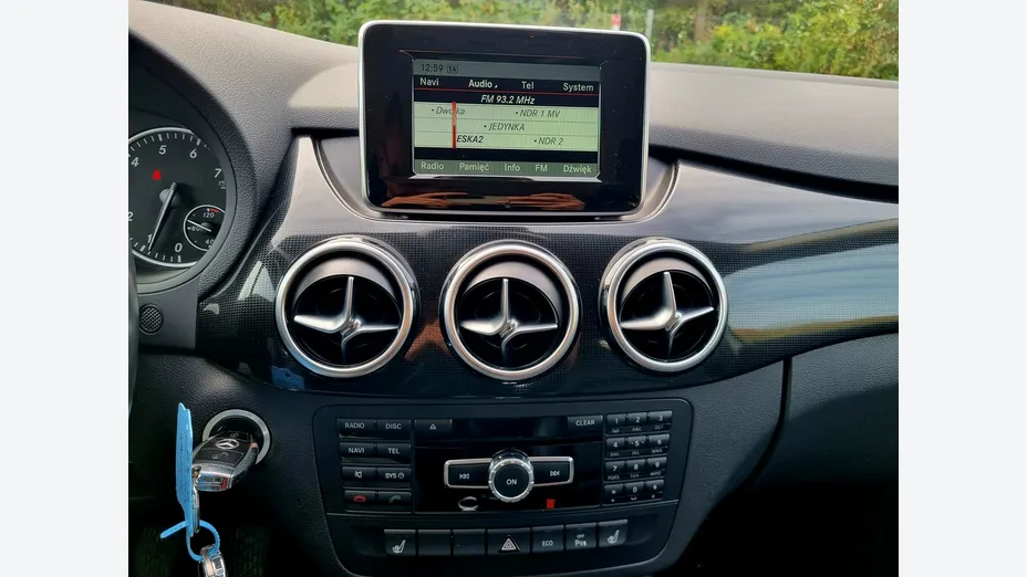 MERCEDES-BENZ B Klasa -