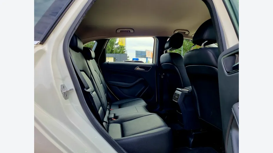 MERCEDES-BENZ B Klasa -