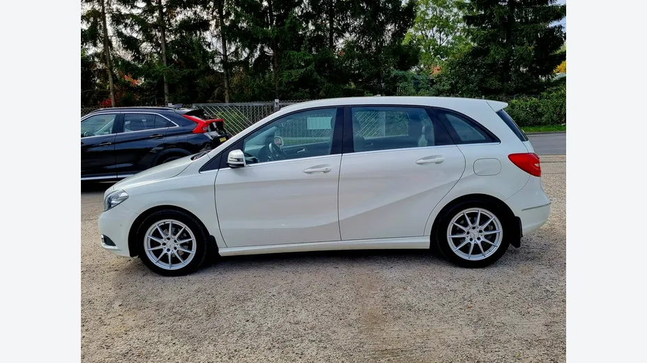 MERCEDES-BENZ B Klasa -