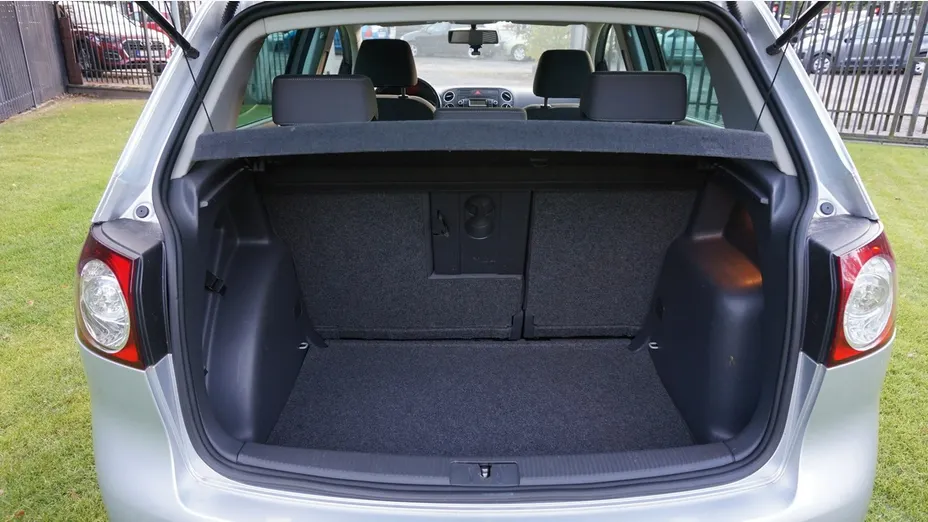 VOLKSWAGEN Golf Plus -