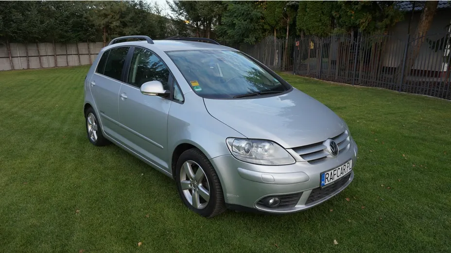 VOLKSWAGEN Golf Plus -