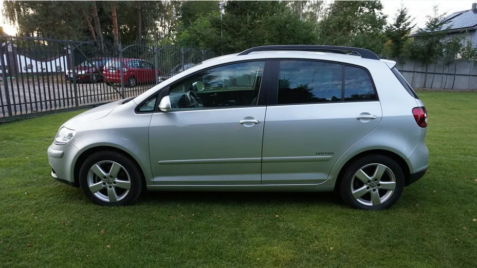 VOLKSWAGEN Golf Plus -