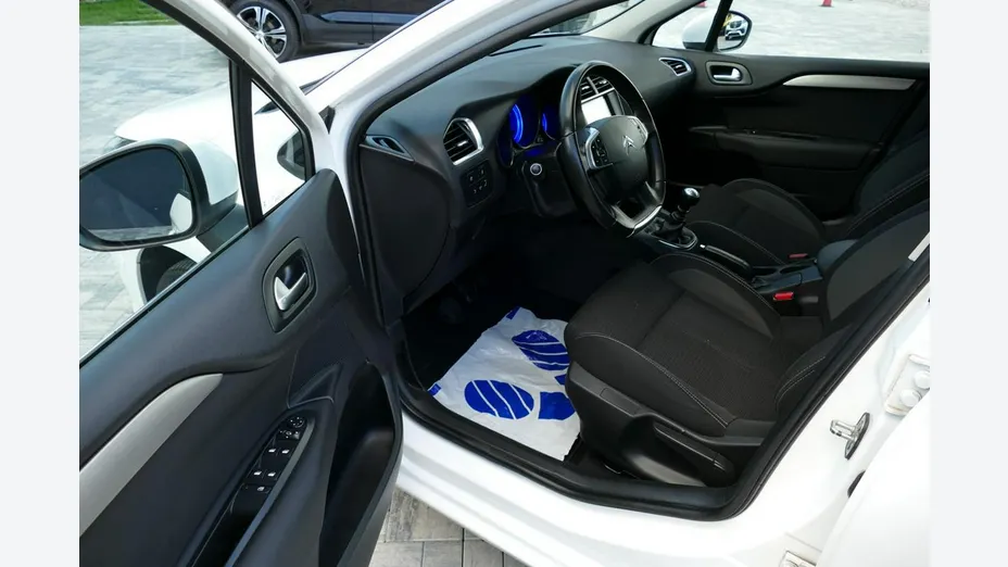 CITROEN C4 -