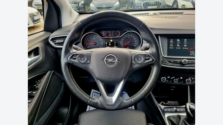 OPEL Crossland -